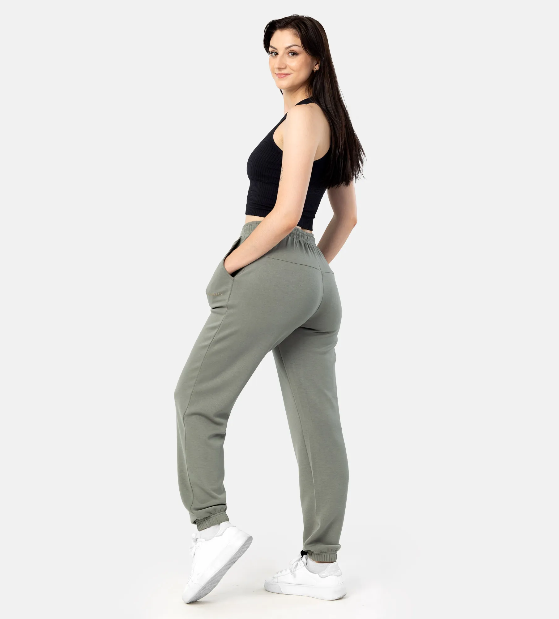 Pantaloni sport femei