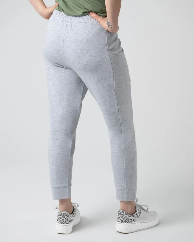 Pantaloni pentru femei